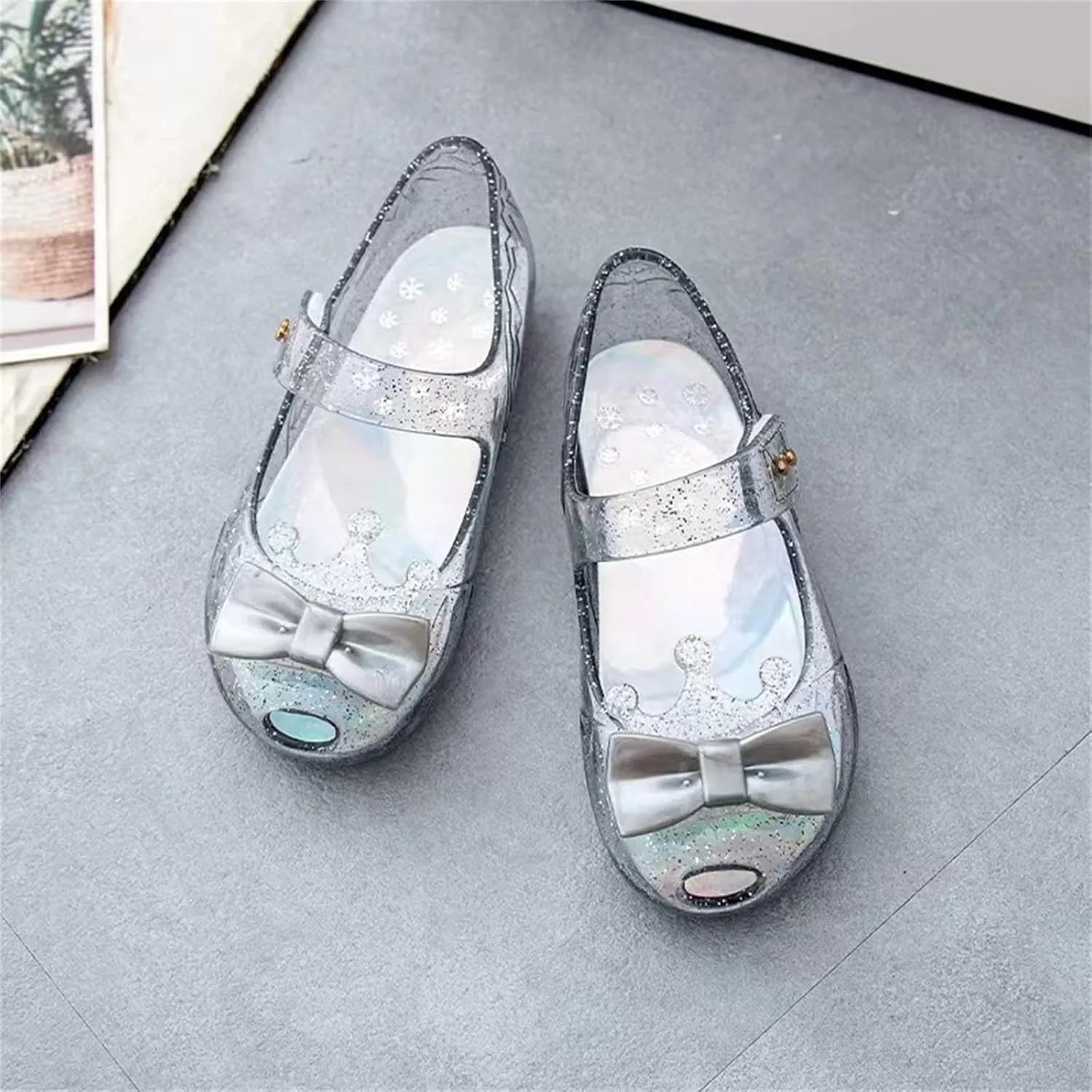 5 Apparel Girls Shoes Crown Flash Diamond Crystal Soft Sole Non Slip Sandals Jelly Dance Shoes Princess Shoes Neutral Baby Shoes