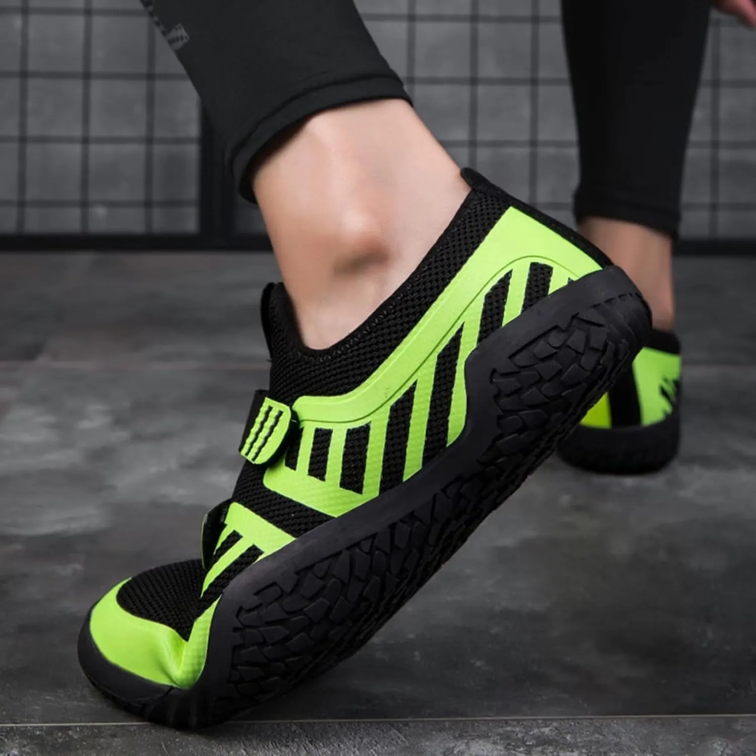 Deadlift Shoes for Men Women Soft Sole Indoor Adults Children Fitness Trainers Shoes for Men Gym Training Squat Sneaker