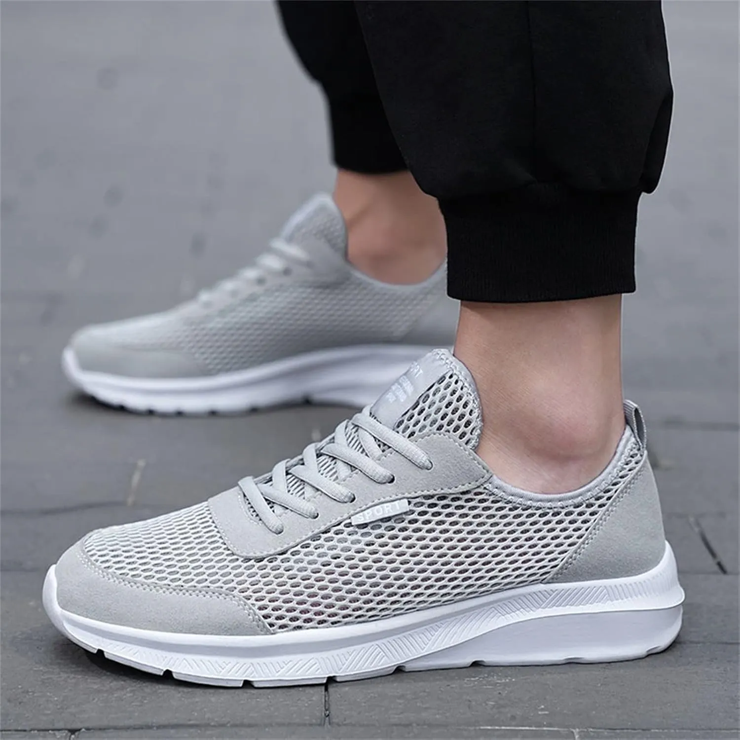 Fashion Summer Men Breathable Mesh Lightweight Comfortable Casual Shoes Sneaker Storage for Men