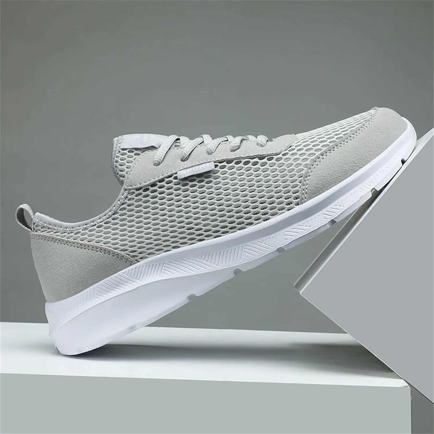 Fashion Summer Men Breathable Mesh Lightweight Comfortable Casual Shoes Sneaker Storage for Men