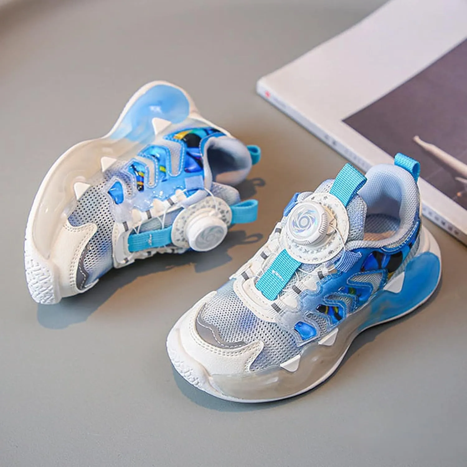 Kids Sneakers for Boys Girls Running Tennis Shoes Basketball Mesh Breathable Athletic Elementary School Shoes