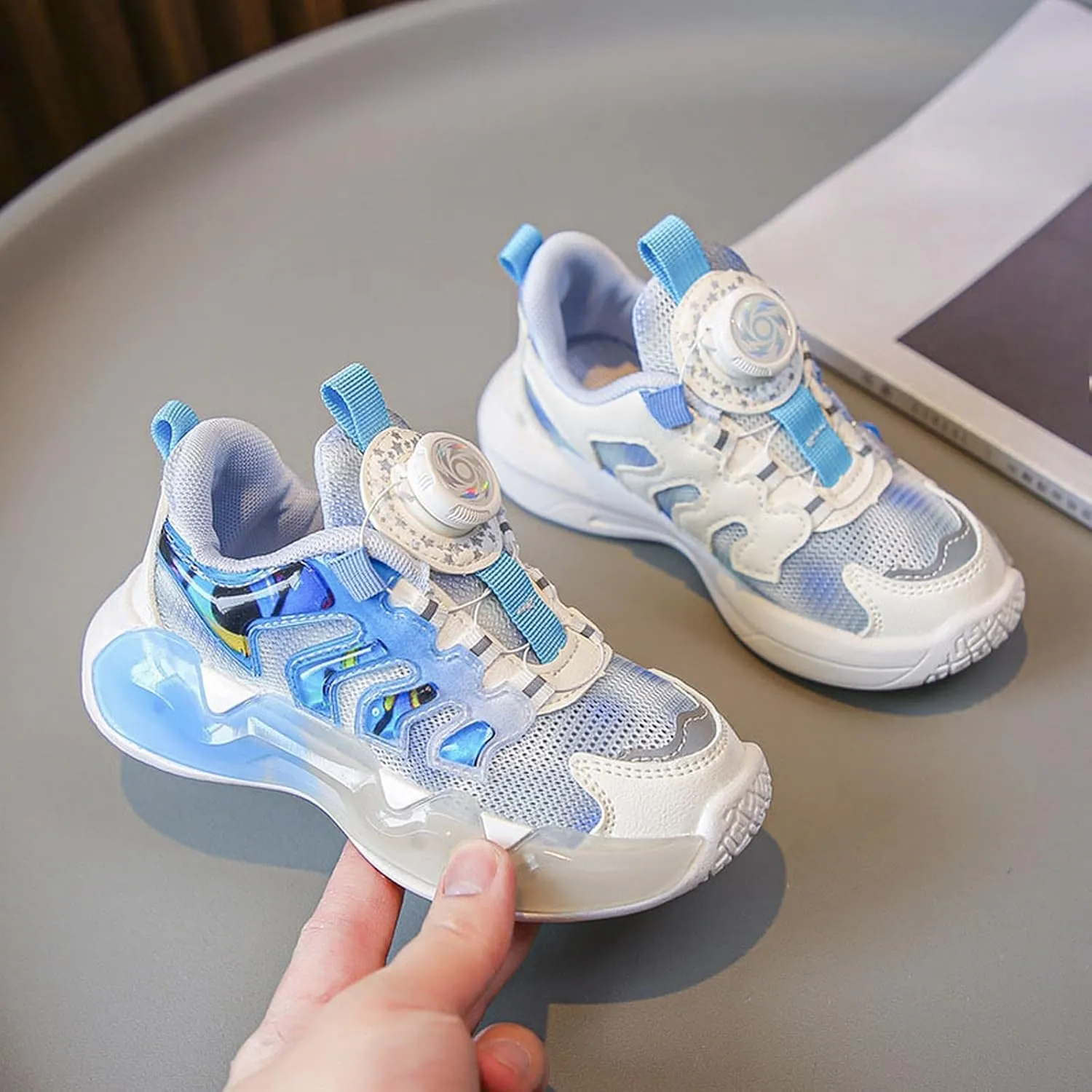 Kids Sneakers for Boys Girls Running Tennis Shoes Basketball Mesh Breathable Athletic Elementary School Shoes