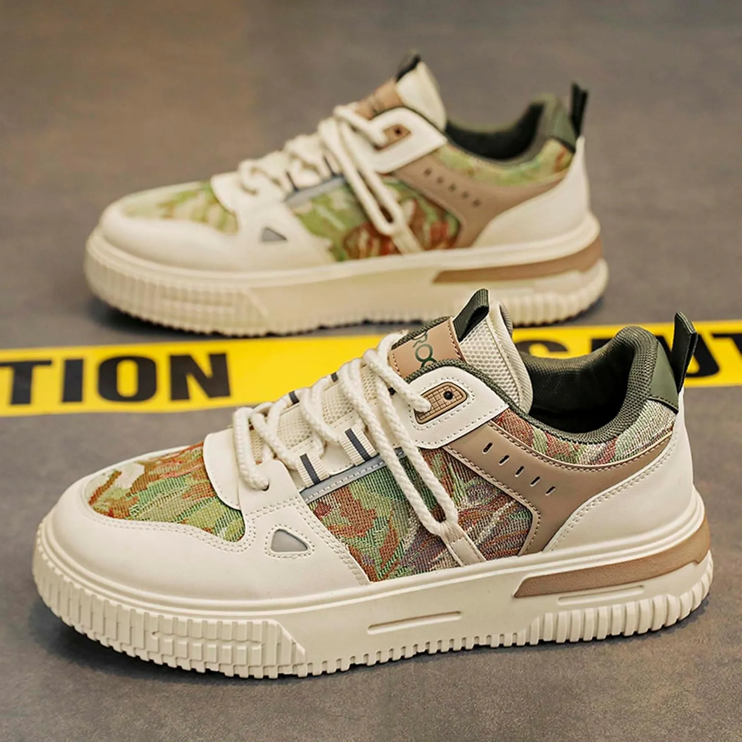 Mens and Womens Anti Slip and Wear Resistant Rubber Soles Skateboard Shoes Tie Up Low Top Casual Sneakers Breathable Thick Soled Walking Shoes Patterned Short Distance Running Shoes
