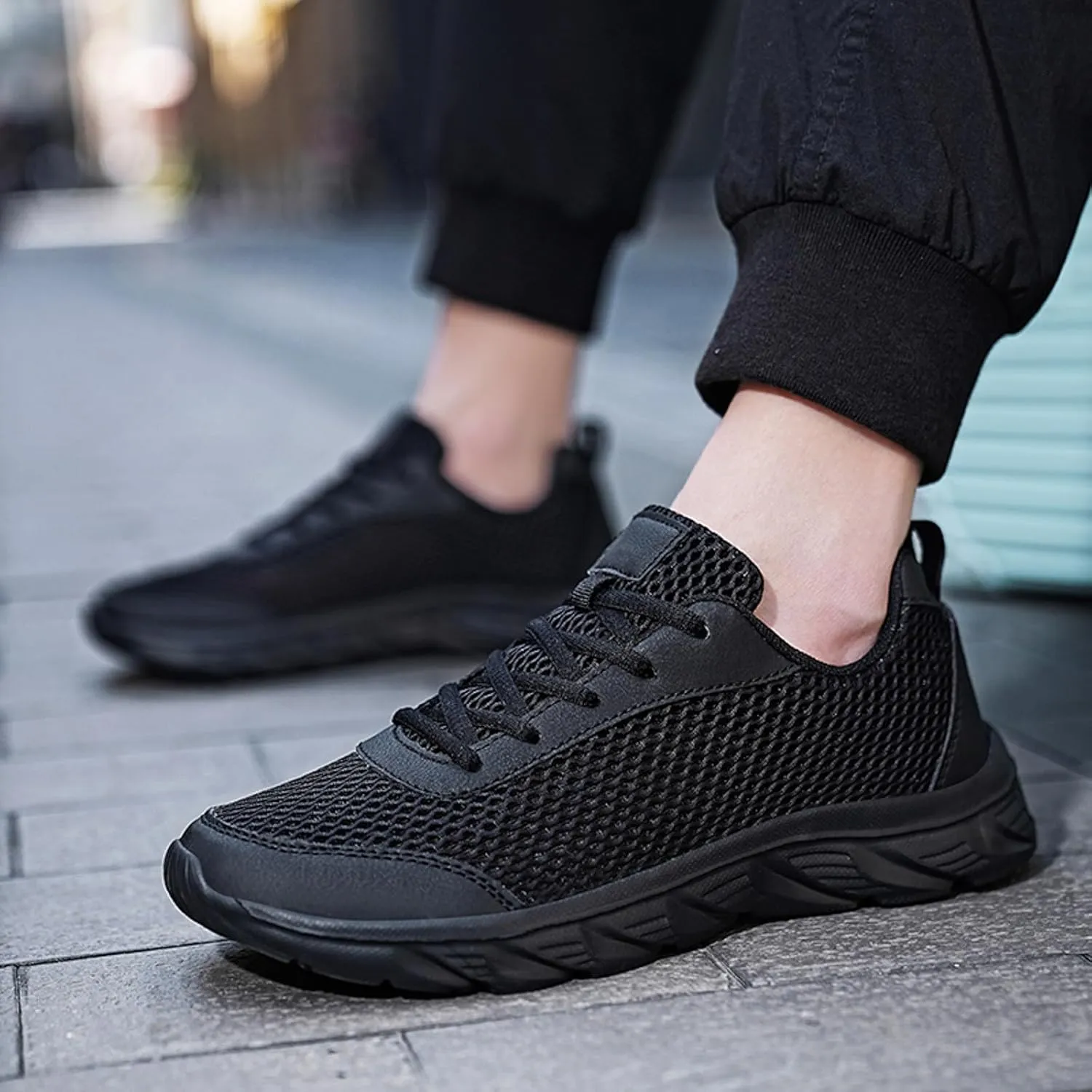 Mens Breathable Lace Up Running Shoes Comfortable Breathable Lightweight Tennis Shoe Non Slip Barefoot Sneaker