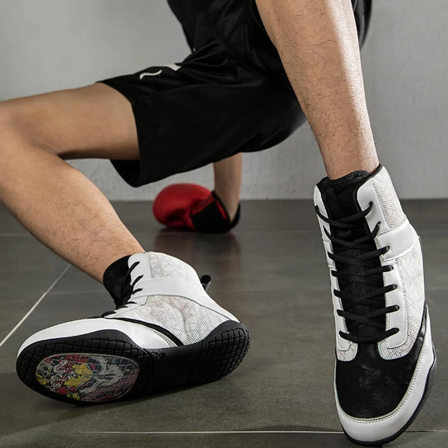Mens Fashion Boxing Boots Lightweight Breathable Youth Bodybuilding Shoes Non Slip Kickboxing Wrestling Training Shoes