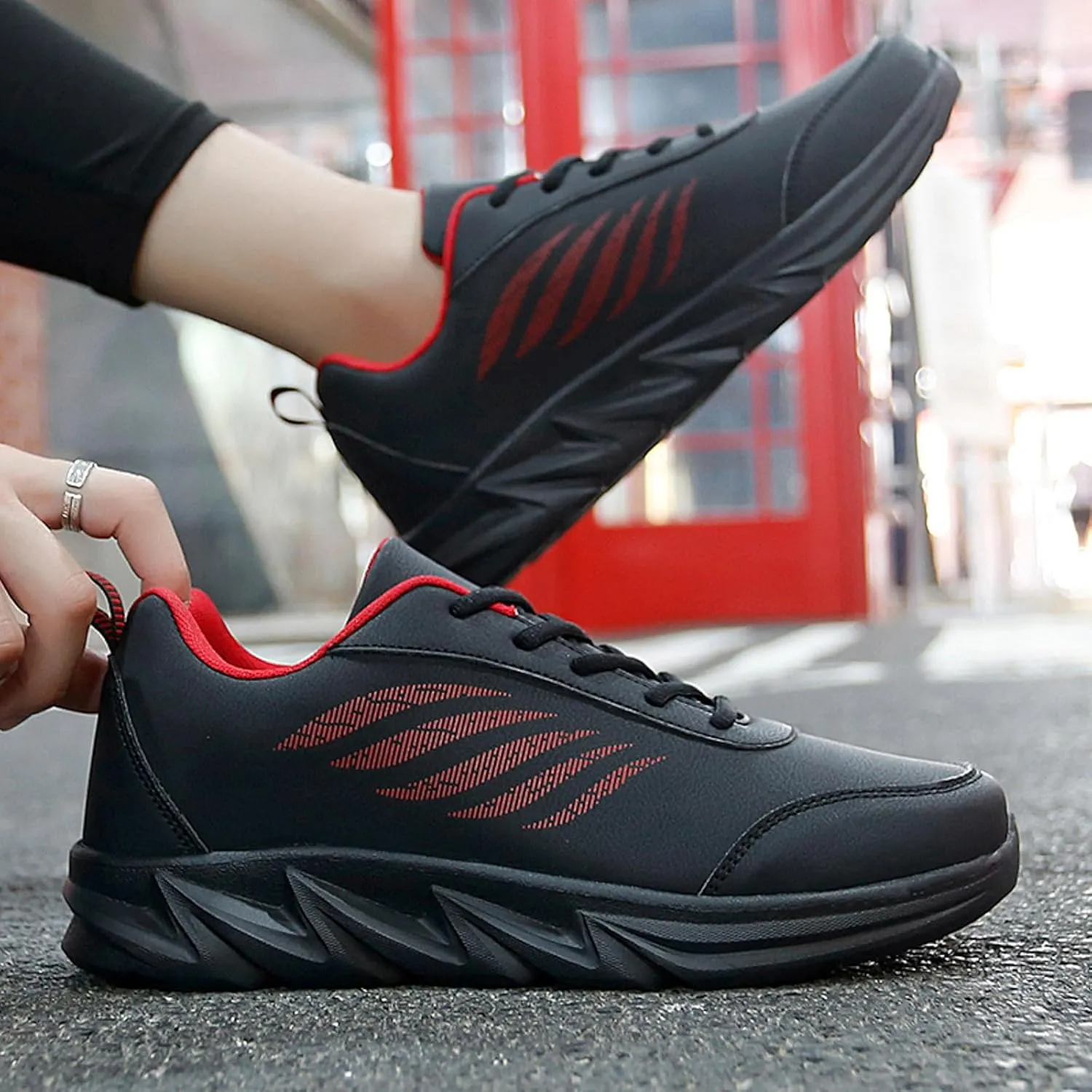 Men's Minimalist Barefoot Shoes Lightweight Breathable Slip on Running Shoe Men's Classic Casual Walking Shoes
