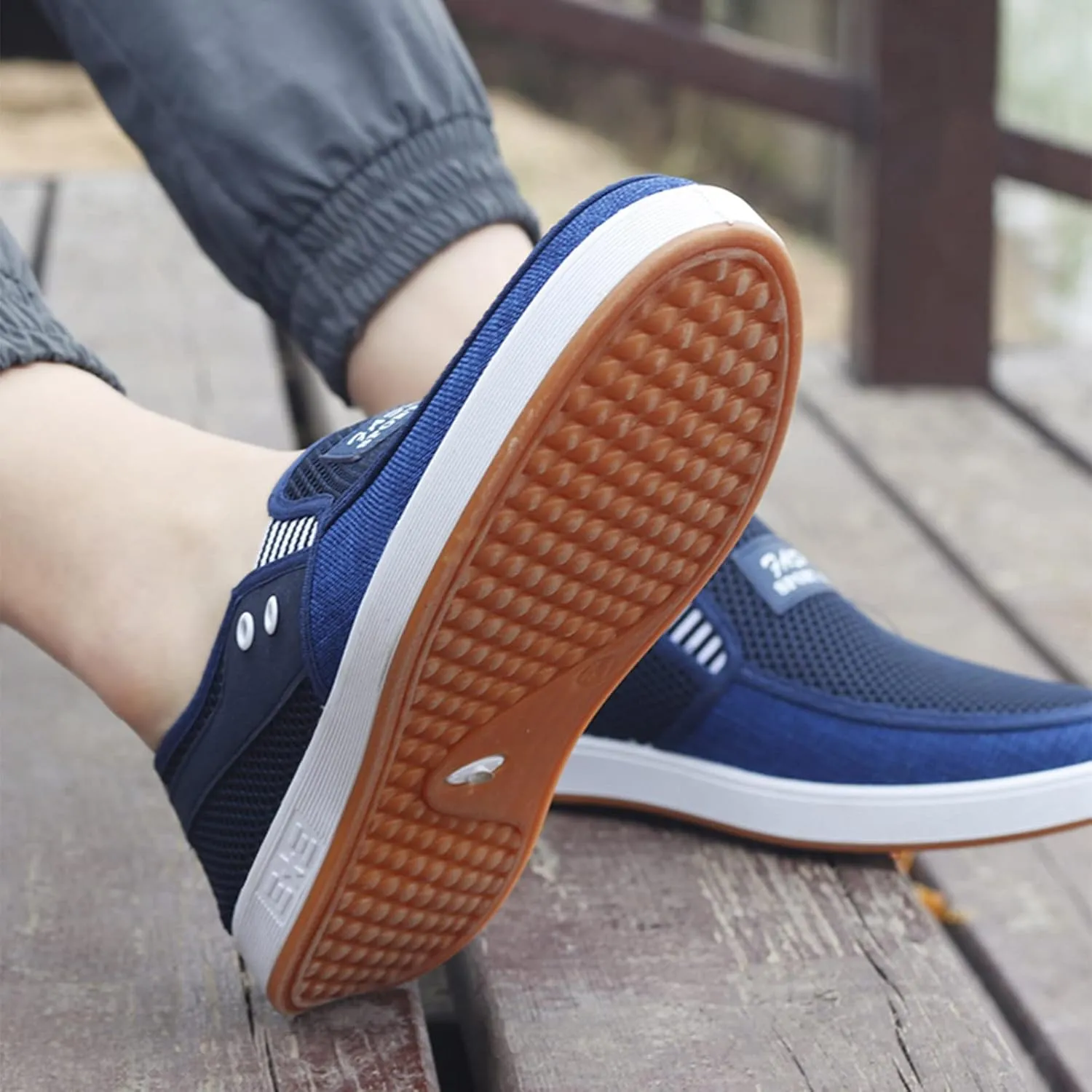 Mens Shoes Sports Fashion Simple Mountaineering Solid Color Driving Street Shoes