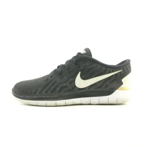 NIKE FREE 5. 0