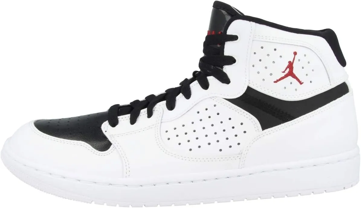 Nike Men's Basketball Shoe