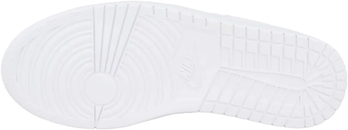 Nike Men's Basketball Shoe