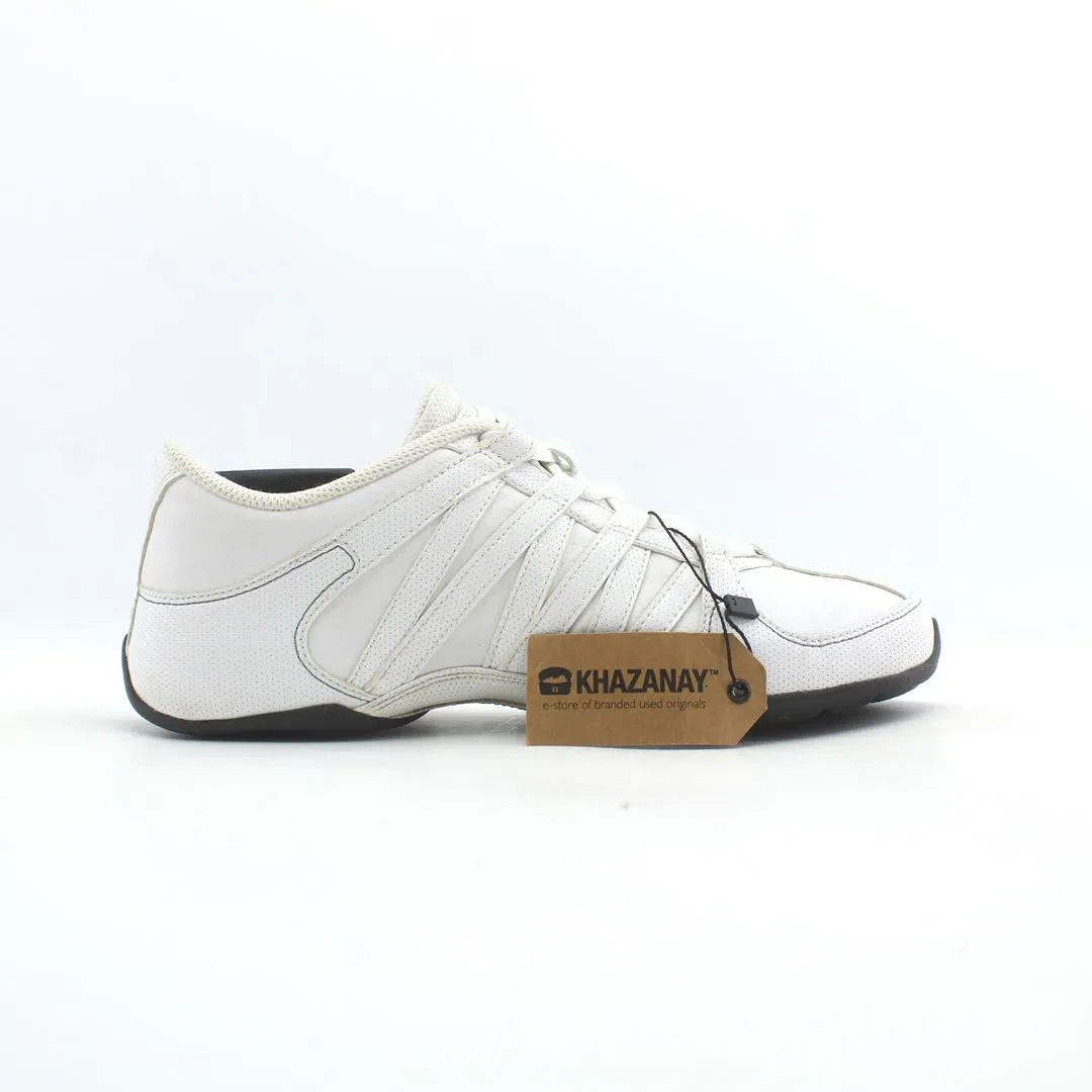 NIKE  MUSIQUE 4