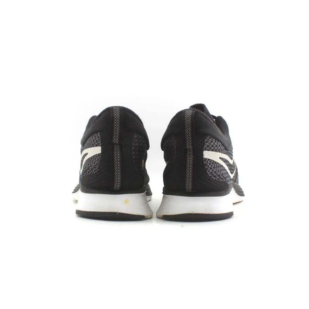 NIKE  ZOOM STRIKE