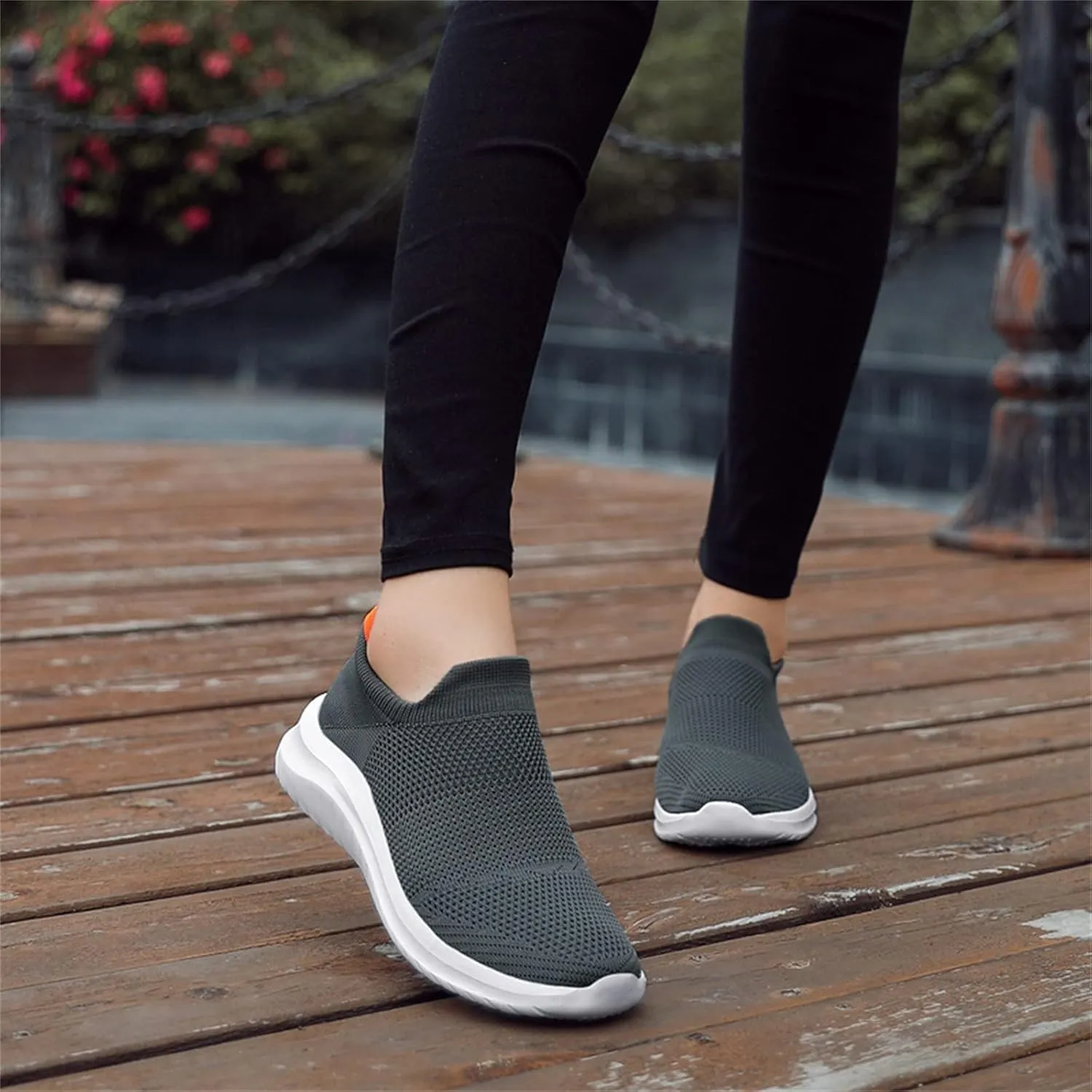 Women's Slip-on Shoes Wide Width Sneakers Hands Free Running Shoes for Women Boots Ladies Casual Shoes Dress Sneakers Brown Tennis Shoe Loafers Shoe